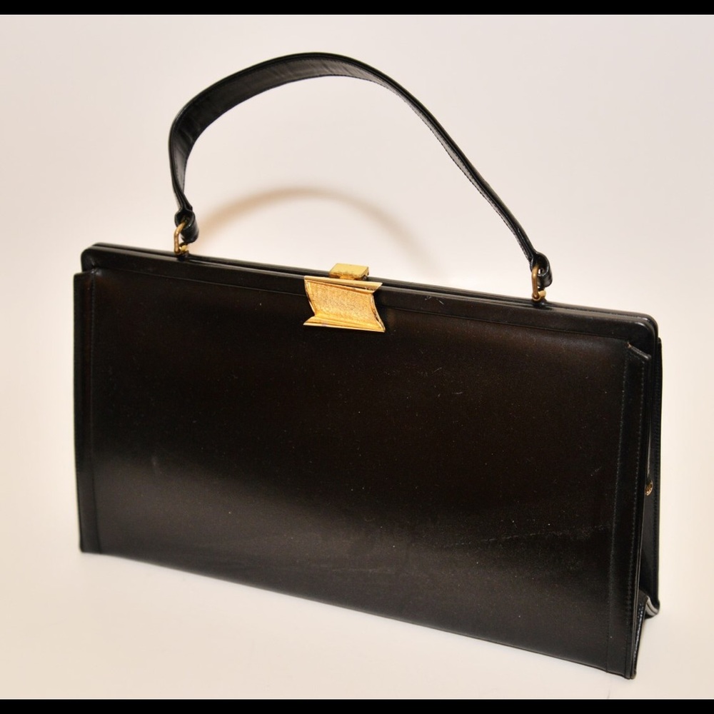 Manon vintage leather bag with red accent
